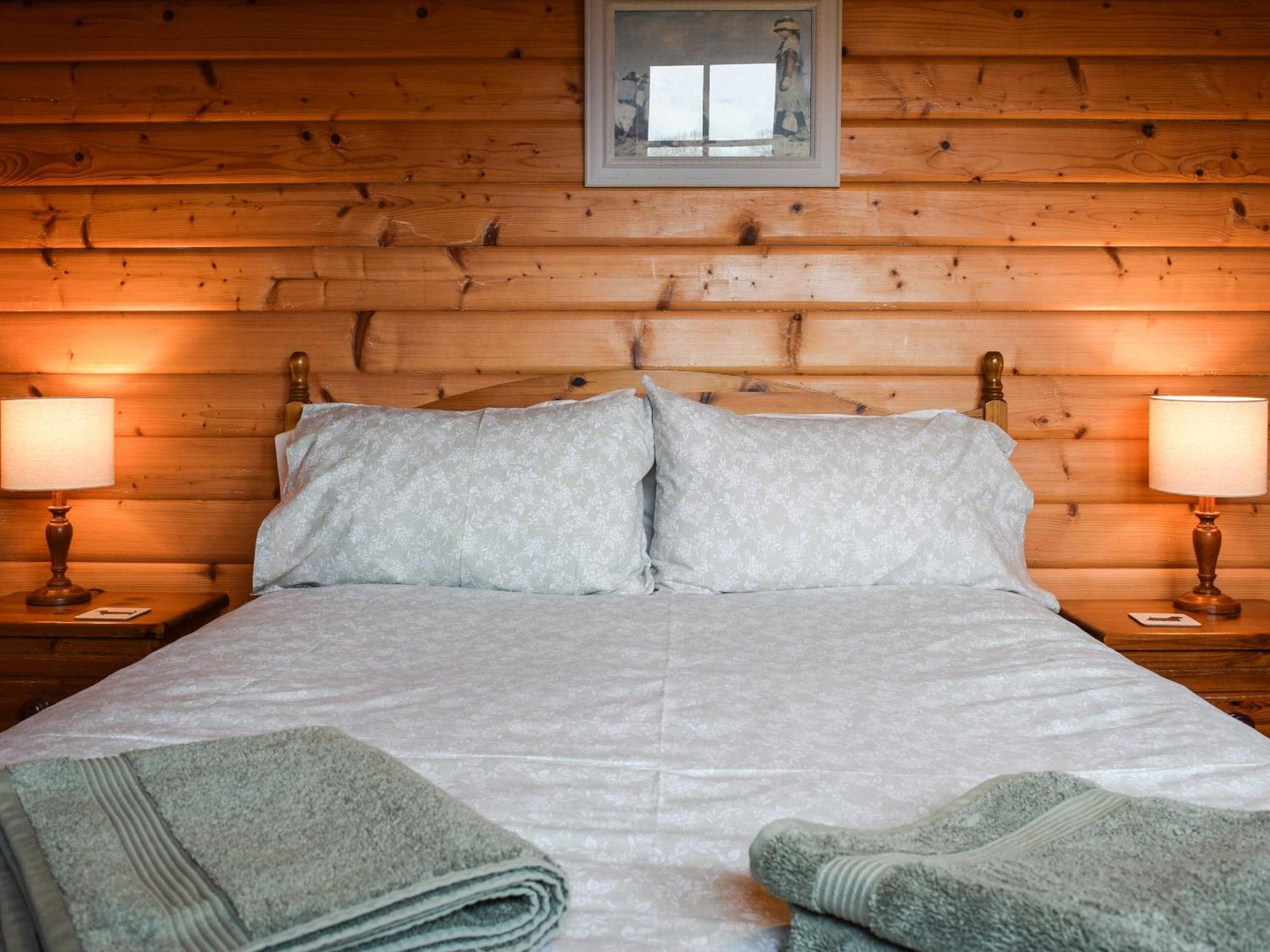 Field Lodge - E4380 Overseal Eksteriør billede